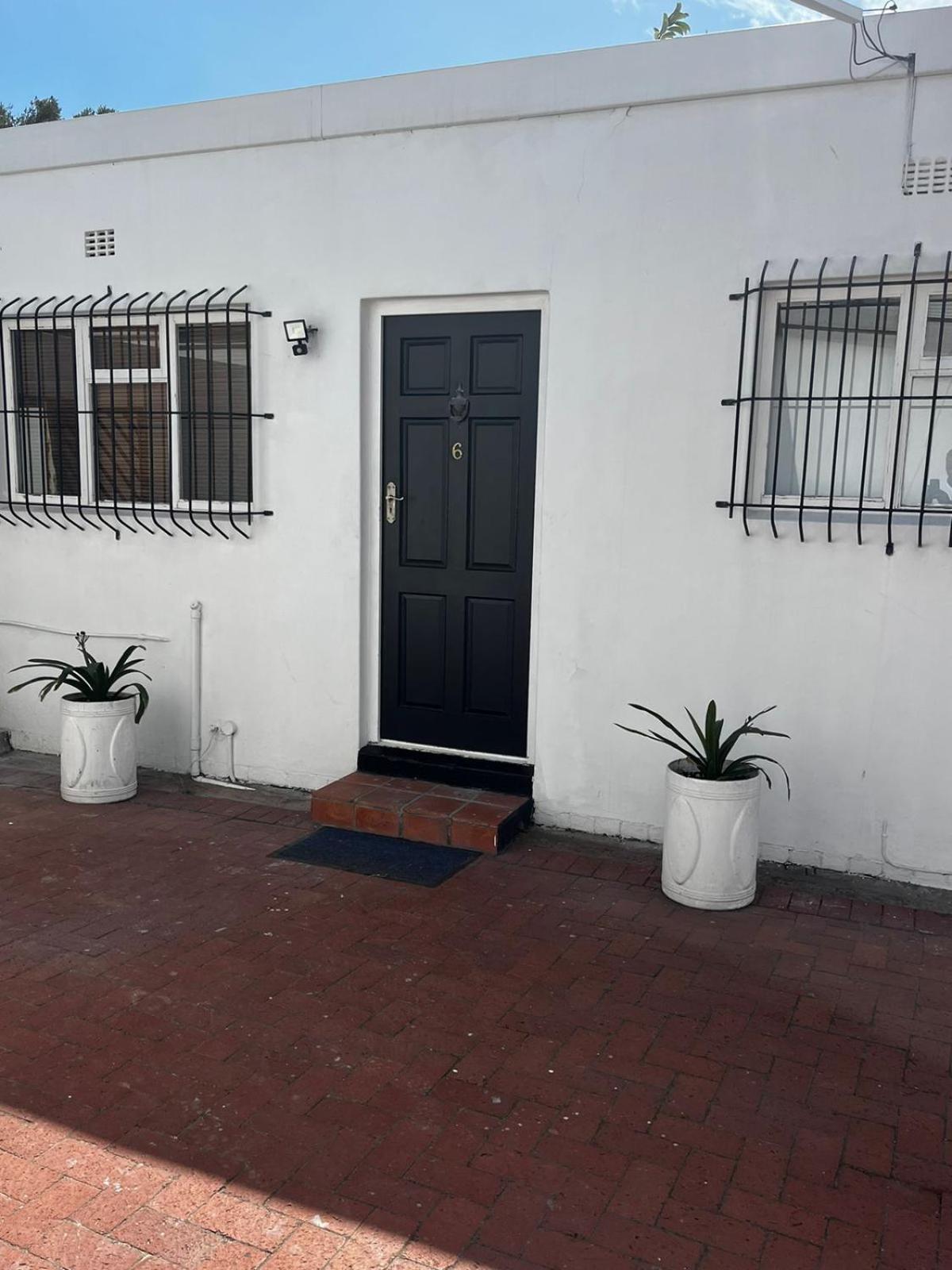 Lagoon Lodge Cape Town Exterior photo